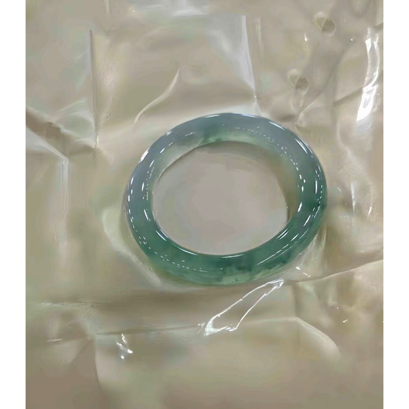 Natural Burmese Ice Jadeite Br - огляд і ціна Bracelets