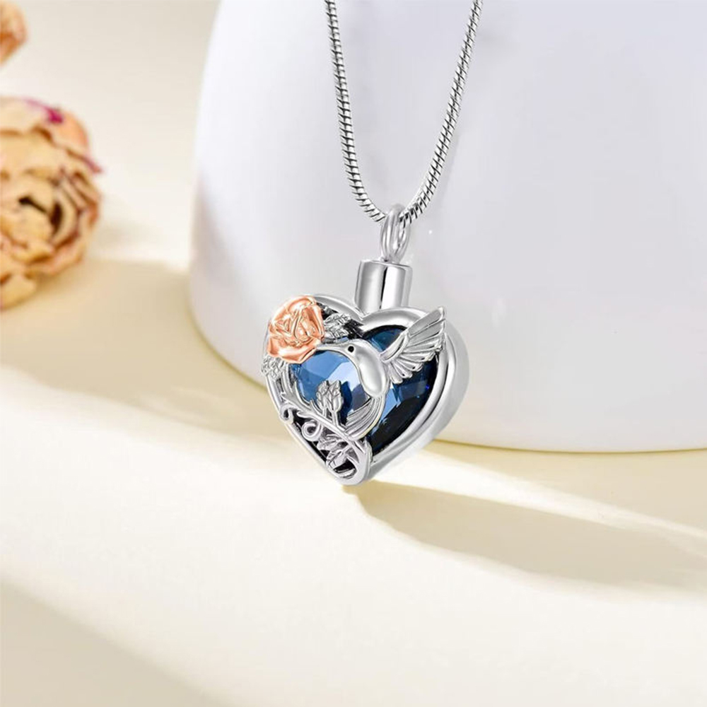Hummingbird Heart Urn Locket N - огляд і ціна Heart Locket Necklace Photo