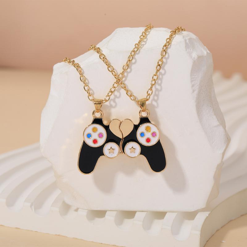 Couple Magnetic Game Controlle - огляд і ціна Magnetic Couple Matching Necklaces