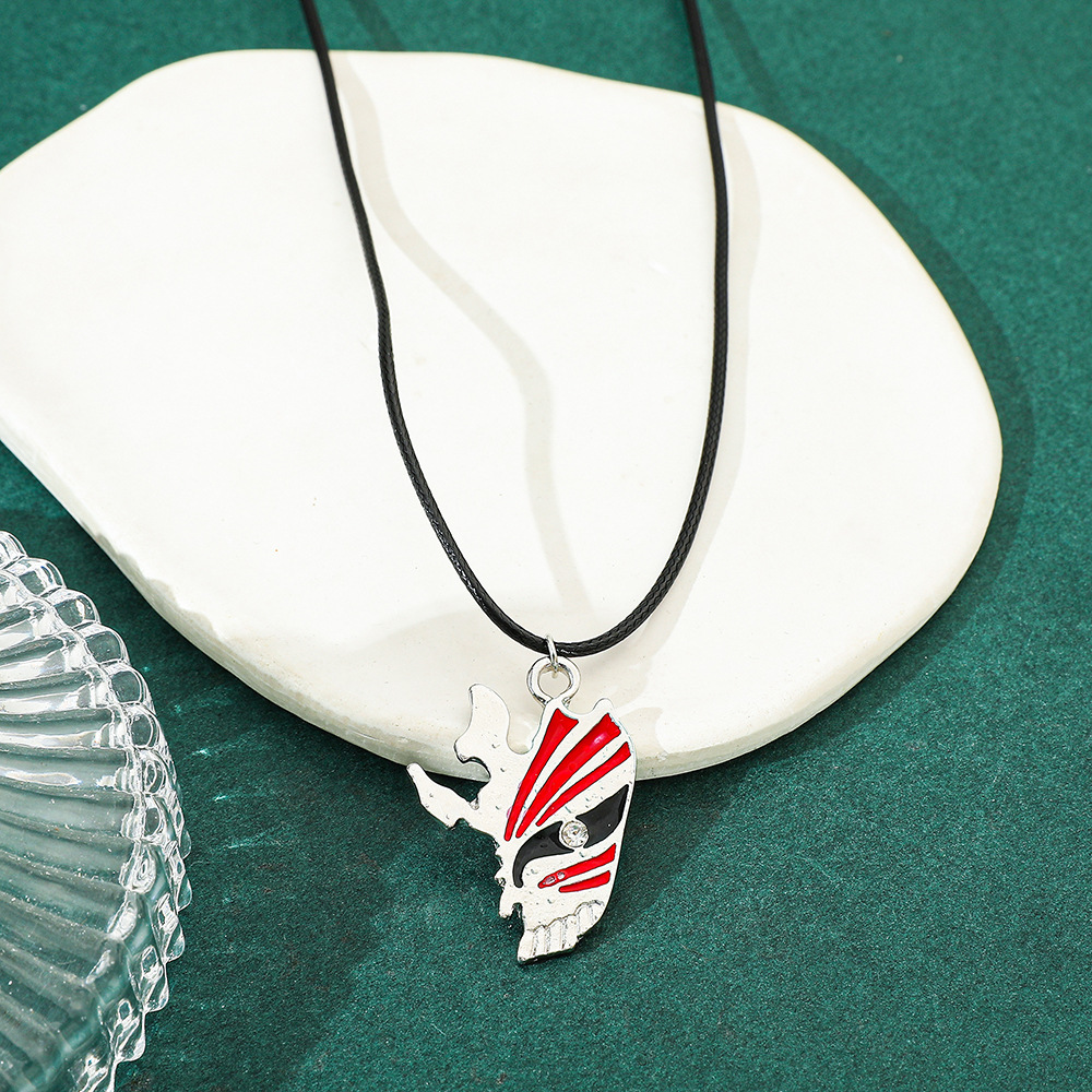 Anime Ichigo Kurosaki Hollow M - огляд і ціна Anime Pendant Necklace