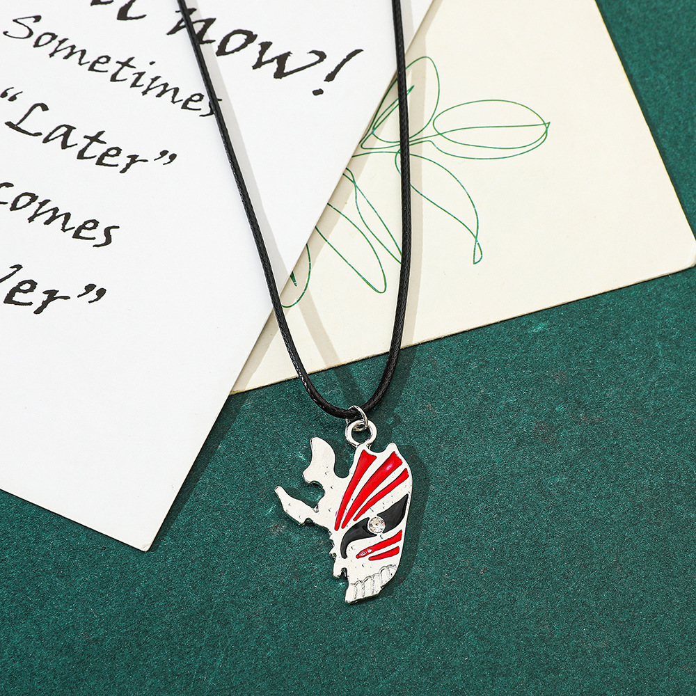 Anime Ichigo Kurosaki Hollow M - огляд і ціна Anime Pendant Necklace