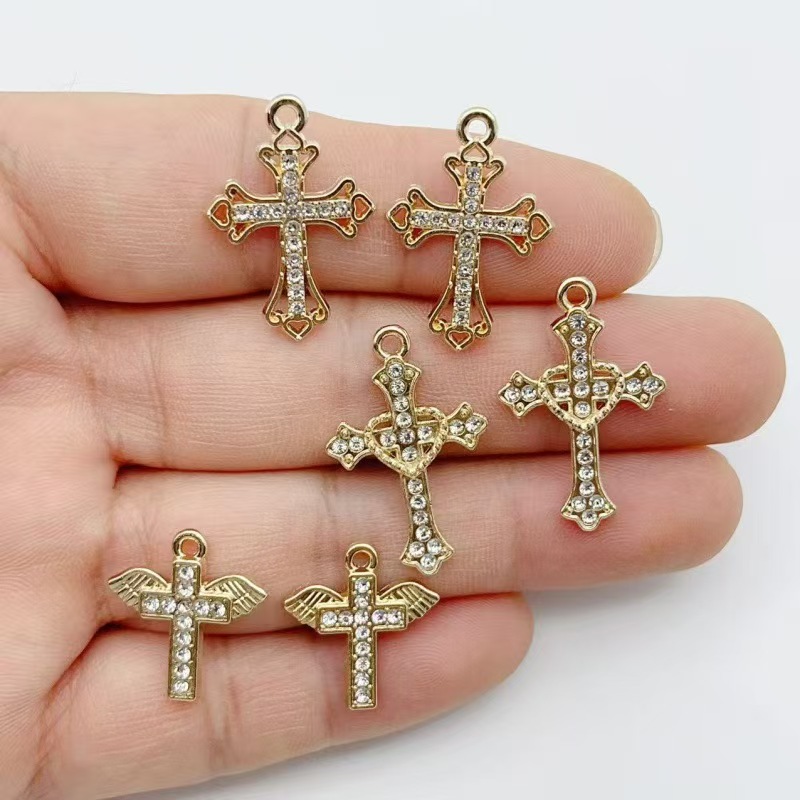 10pcs Diamond studded Gold Cro - огляд і ціна Cross Pendant Necklace Gold