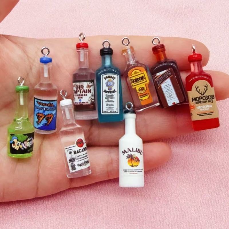11pcs Mini Simulation Resin 3D - огляд і ціна Earrings