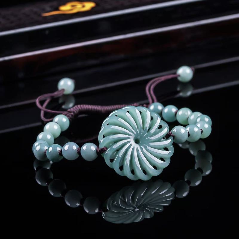 Natural Jadeite A-grade Fortun - огляд і ціна Bracelets