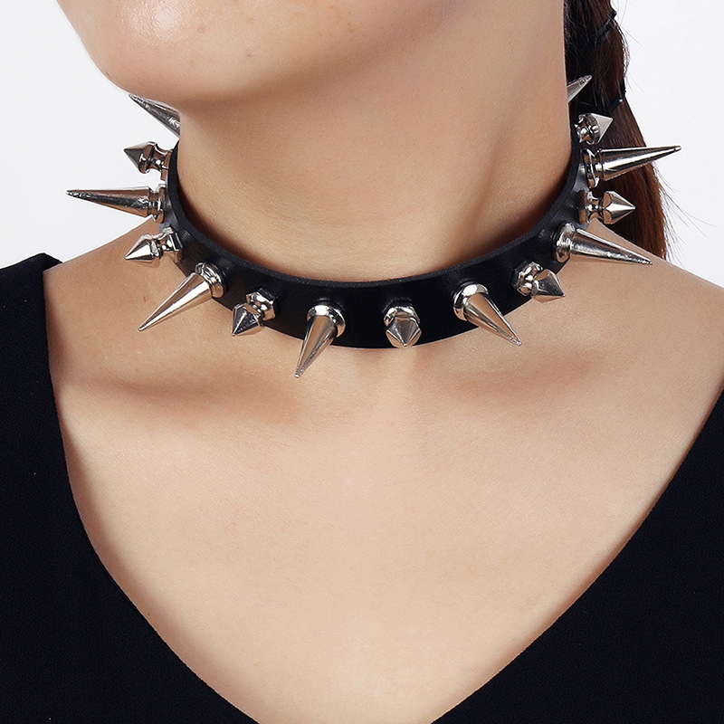 Punk Long Spike Choker Faux Le - огляд і ціна Goth Punk Spike Choker