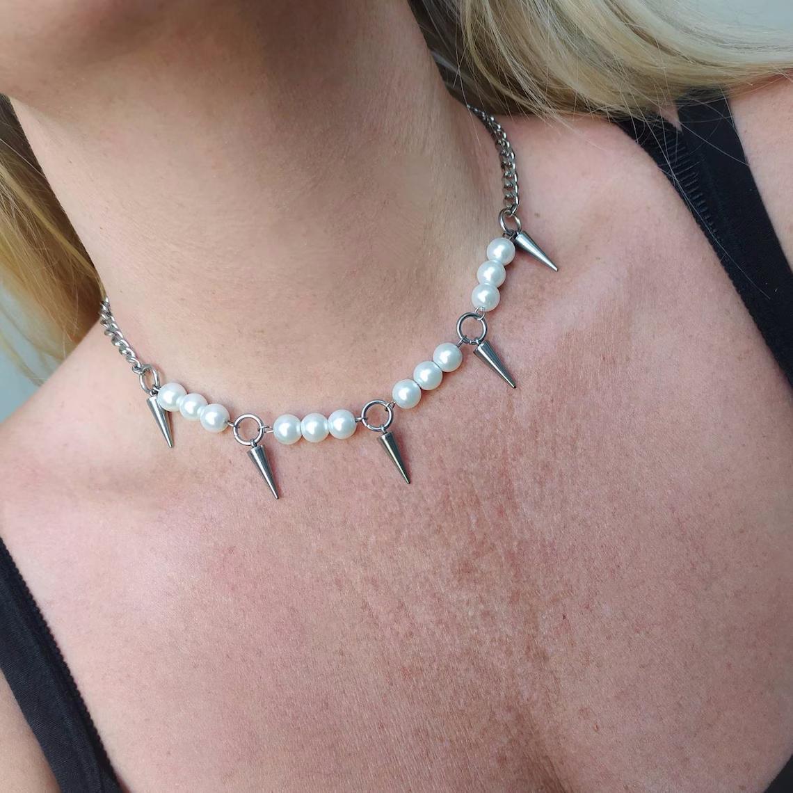 Egirl Pearl Spike Necklace DIY - огляд і ціна Goth Punk Spike Choker