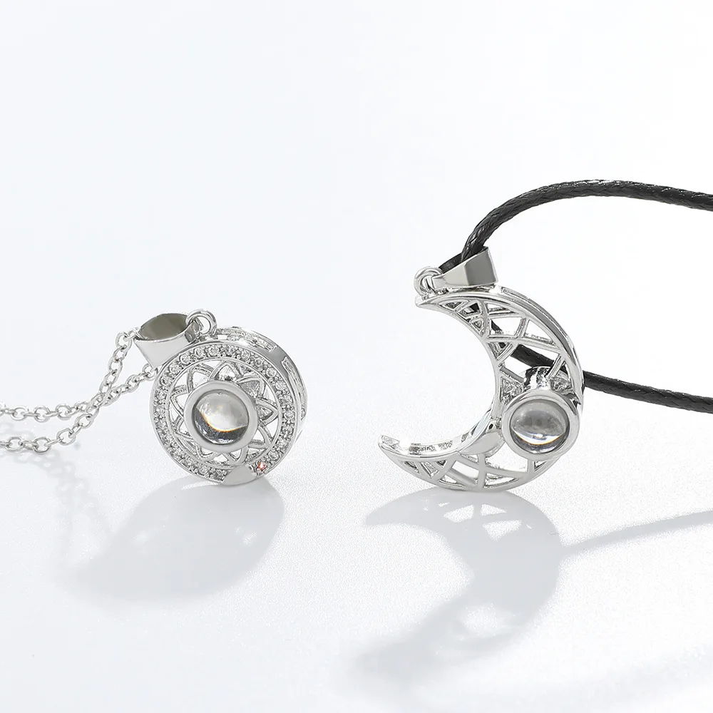 2PCS Magnetic Couple Matching  - огляд і ціна Magnetic Couple Matching Necklaces