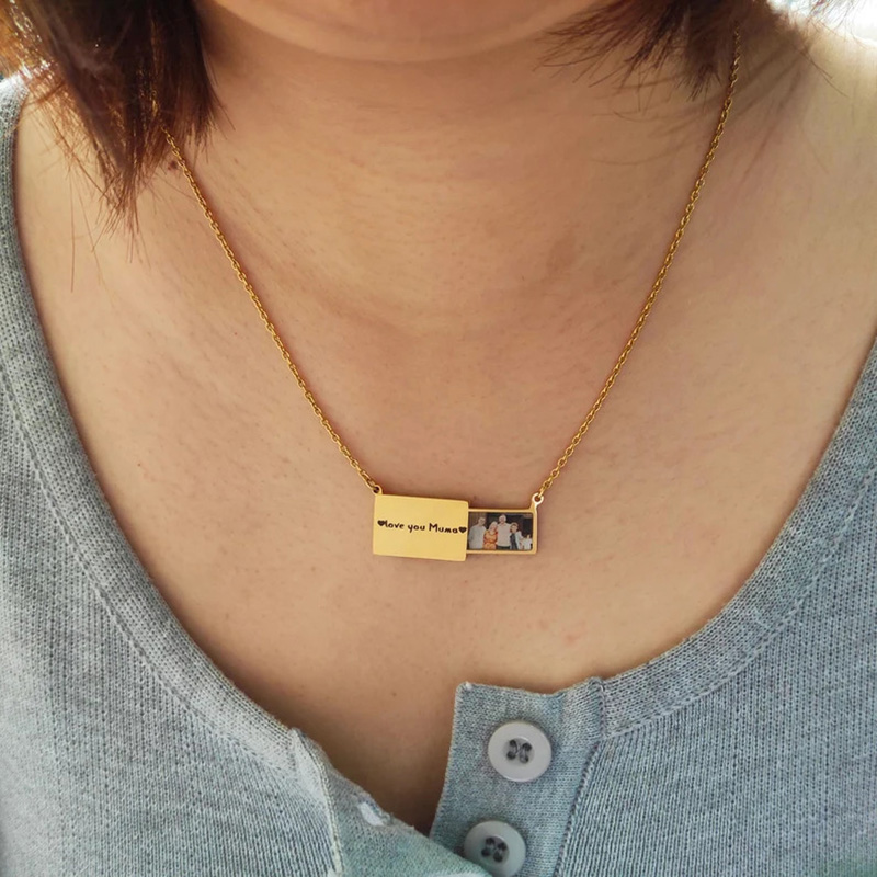 Personalized Stainless Steel P - огляд і ціна Heart Locket Necklace Photo
