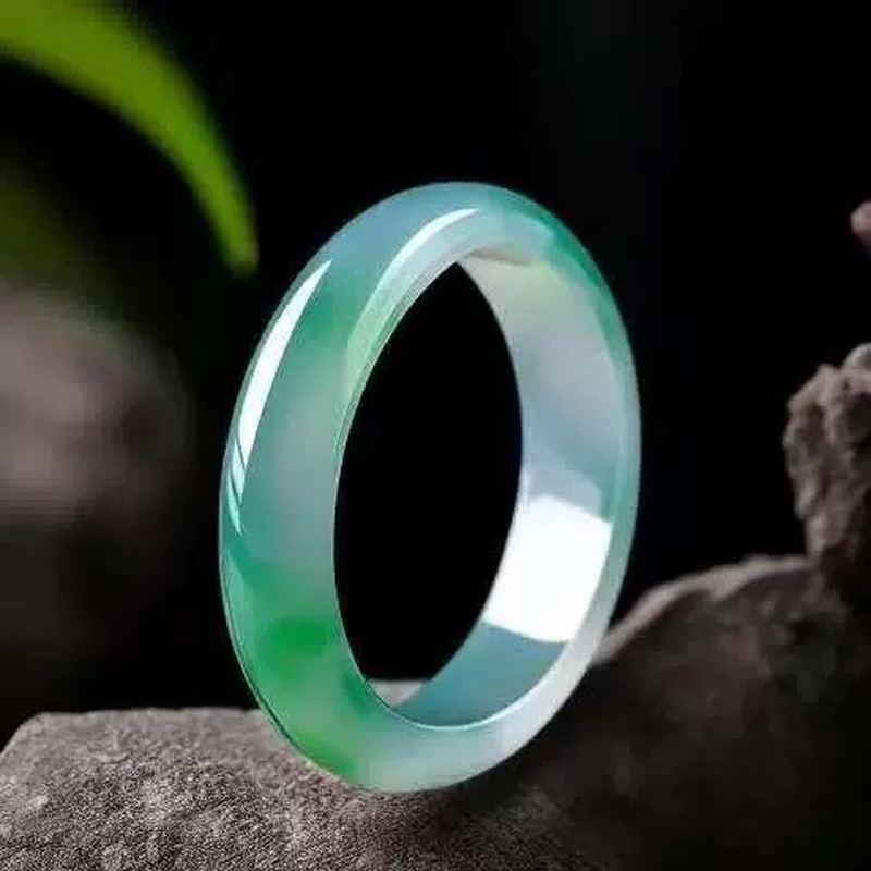 Myanmar jadeite bracelet, ice- - огляд і ціна Bracelets