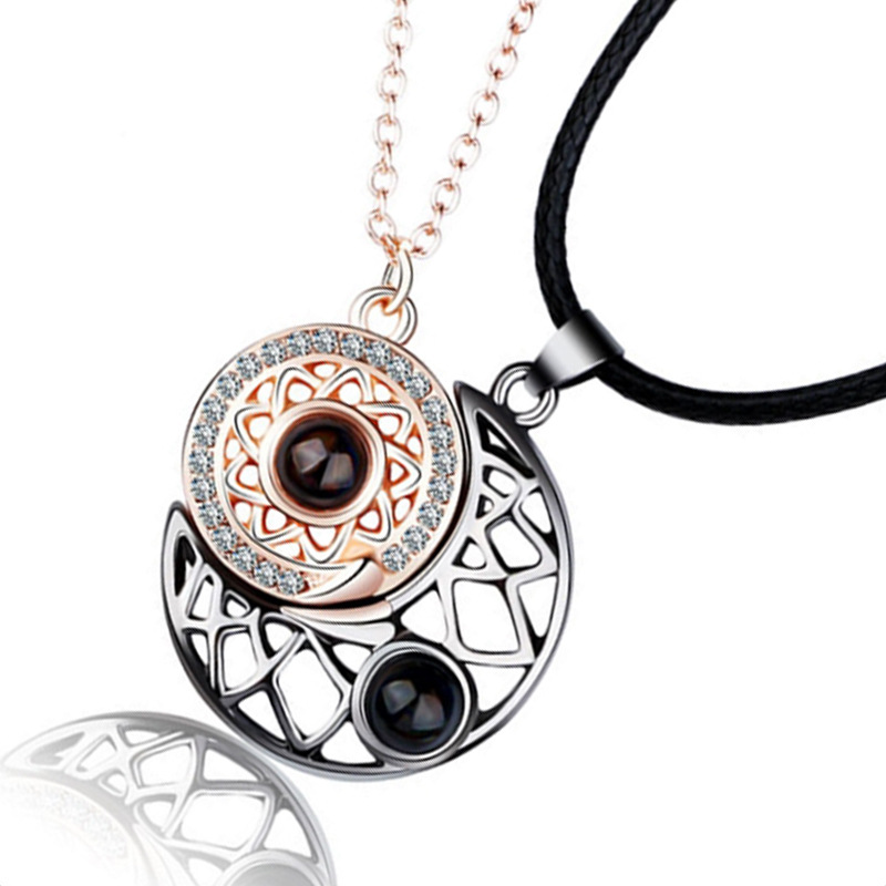 2PCS/Set Couple Matching Neckl - огляд і ціна Magnetic Couple Matching Necklaces