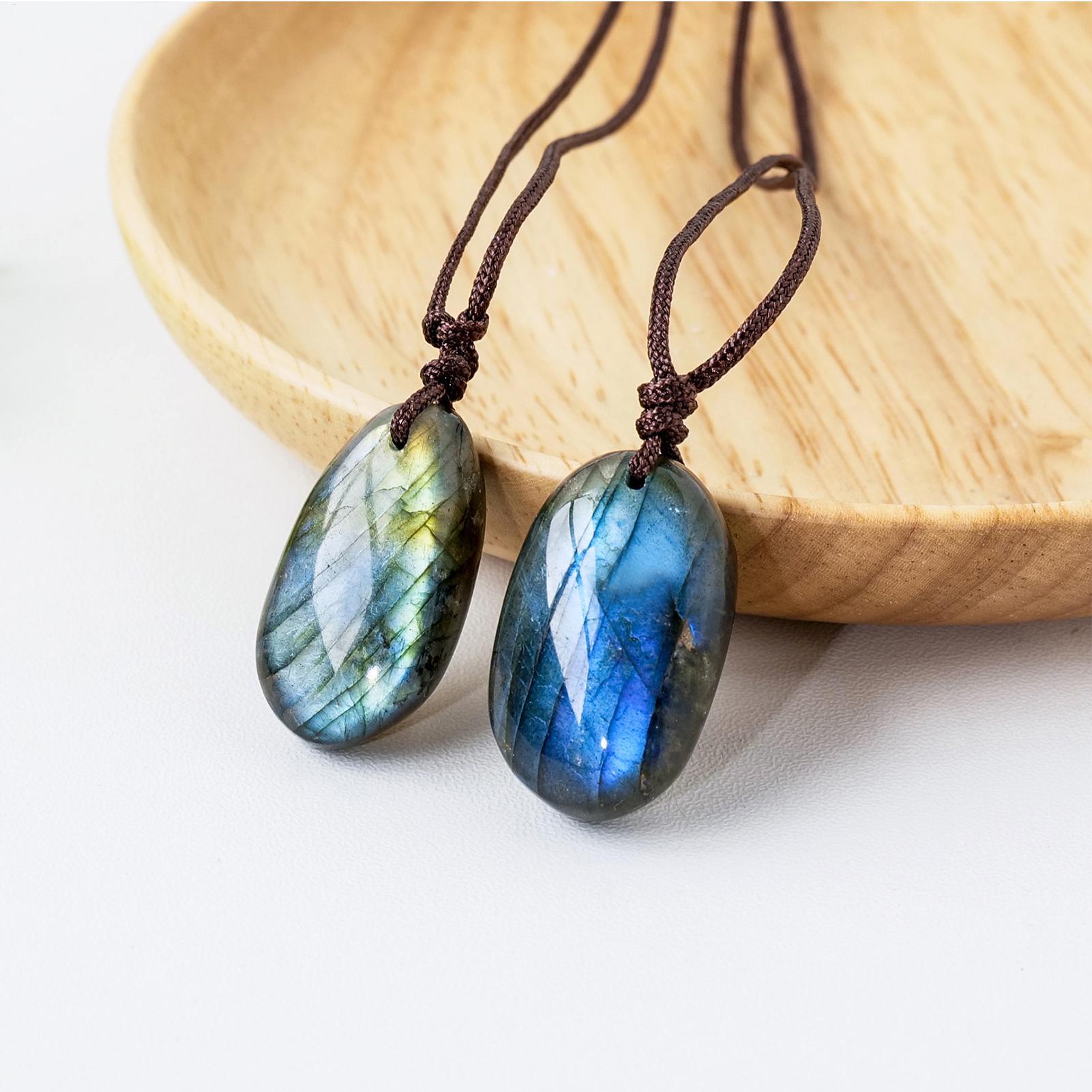 Natural Labradorite Pendant Ne - огляд і ціна Crystal Pendant Necklace Natural Stone