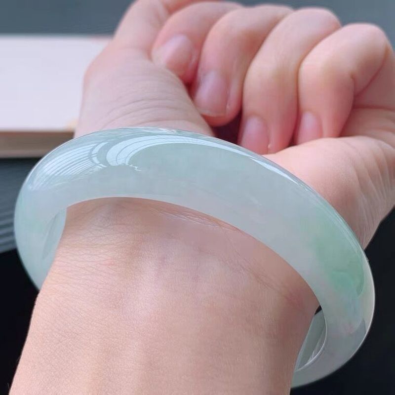 Myanmar for women, ice waxy si - огляд і ціна Bracelets