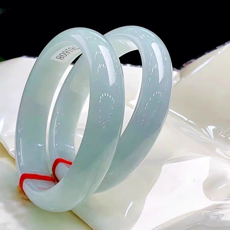 Old Mine Icy Burmese Bracelet, - огляд і ціна Bracelets