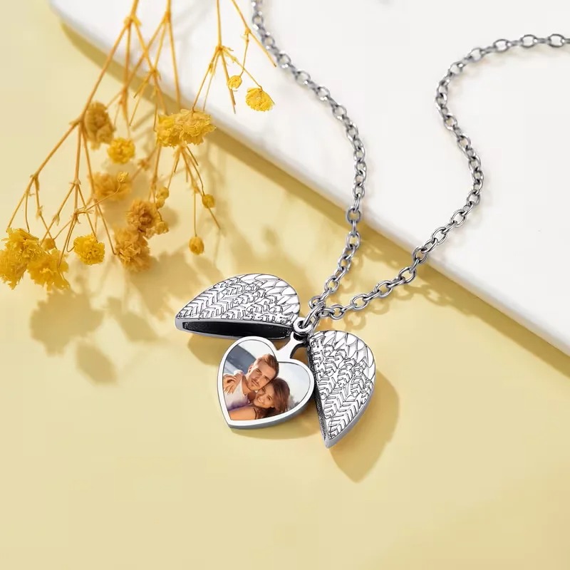 Custom Photo Heart Locket Neck - огляд і ціна Heart Locket Necklace Photo